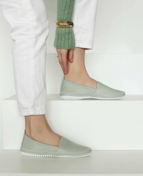 Gavella Women's Mint-Colored Leather Low-Cut Shoes
