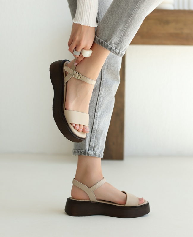 Jervila Beige Leather Women's Sandals