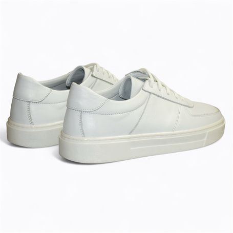 Indaria Women's White Leather Sneakers