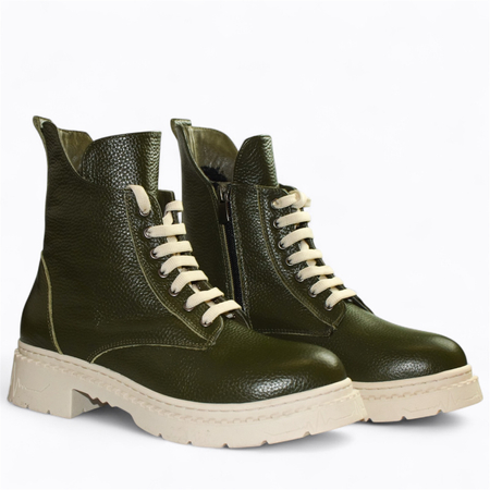 SKÓRZANE ZIELONE BOTKI DAMSKIE QARINDE