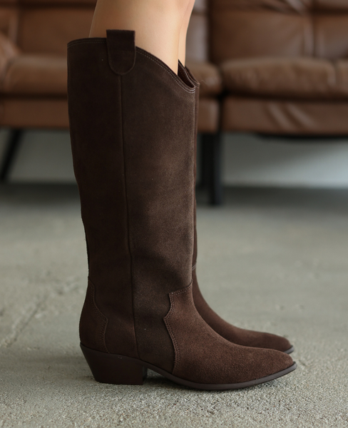 Skórzane czekoladowe kowbojki damskie Emeldia