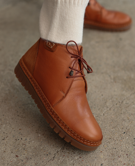 Aveluna Women's Red Leather Boots