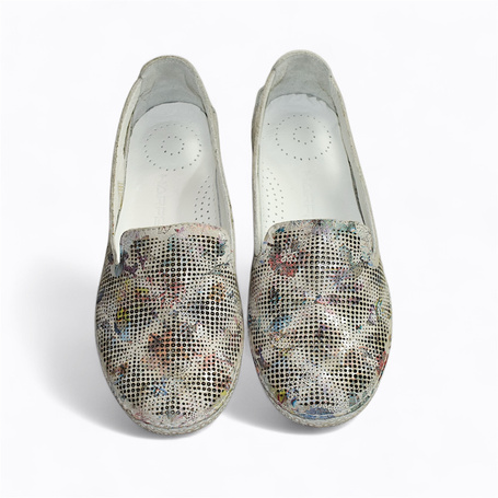 Gilveth Women's White Leather Low-Cut Shoes