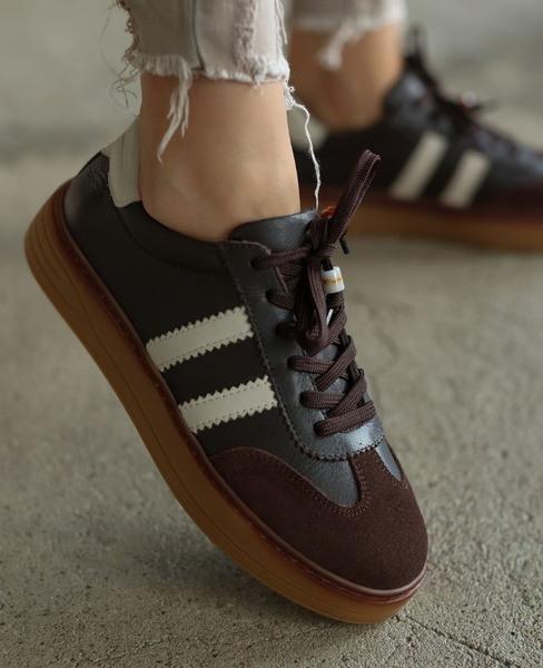 Skórzane czekoladowe sneakersy damskie Zenovia