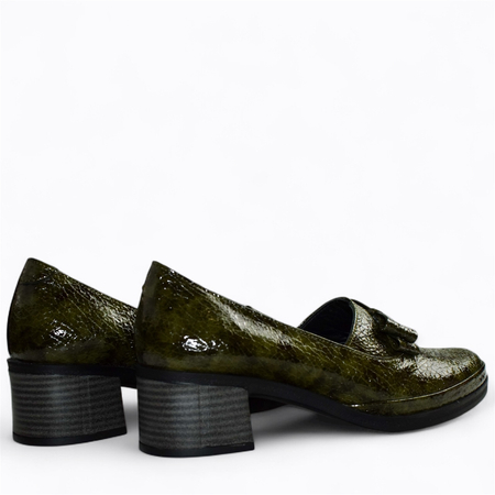 Skórzane zielone czółenka damskie Wattia