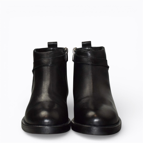 Siliora Women's Black Leather Ankle Boots