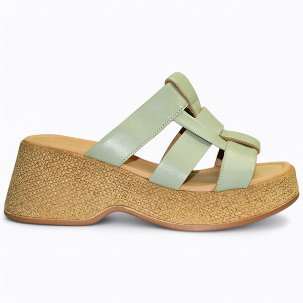 BRANIRA WOMEN'S MINT-COLORED FLIP-FLOPS