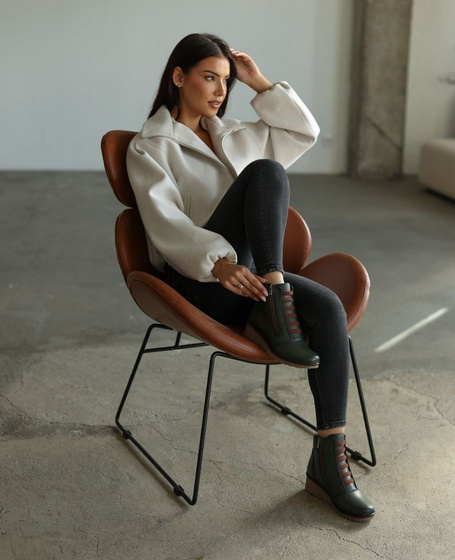 Amelika Women's Olive-Green Leather Boots