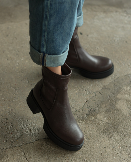 Getta Women's Leather Chocolate-Brown Ankle Boots