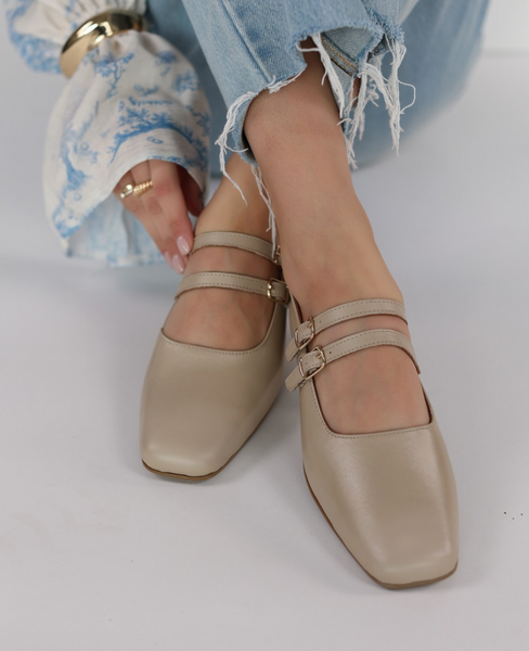 Albrika Women's Beige Leather Loafers