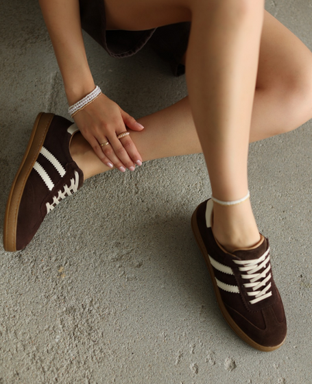Magline Women's Leather Chocolate-Colored Sneakers