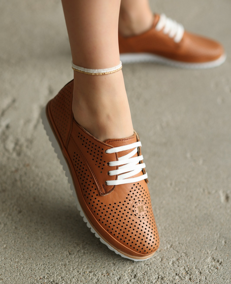 Larimea Women's Red Leather Low-Cut Shoes