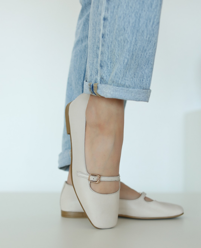 Ortilia Beige Leather Women's Ballerina Flats