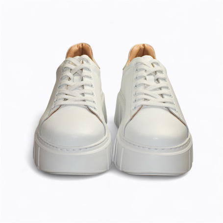 Lexeria Women's White Leather Sneakers with a Pink Accent