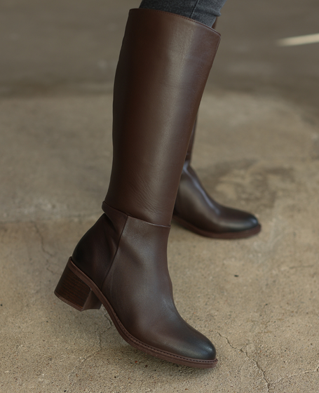 Quirina Women's Leather Chocolate-Brown Knee-High Boots