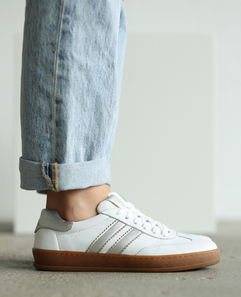 Skórzane białe sneakersy damskie Magline