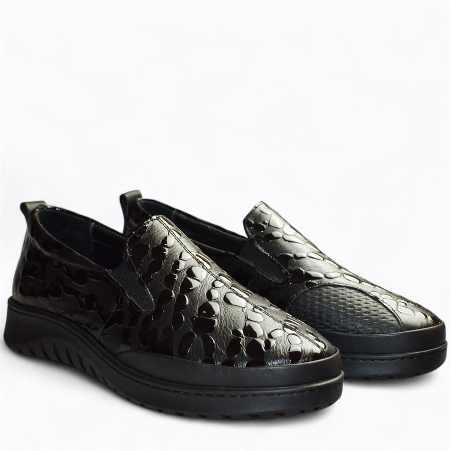 Skórzane czarne półbuty damskie Diomera