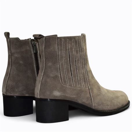 Noravia Women's Gray Leather Ankle Boots