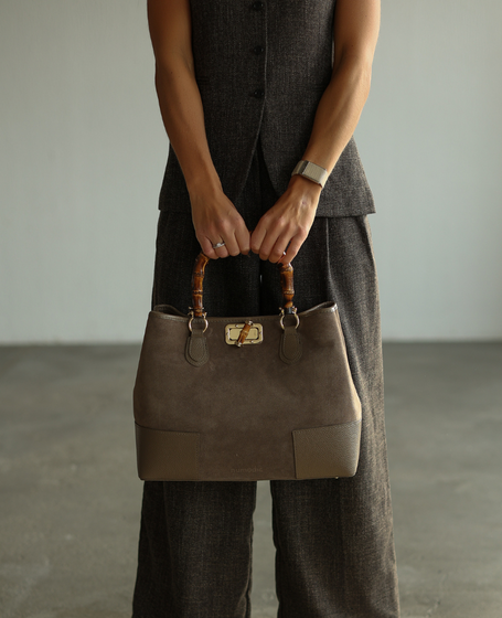 Esvaldi Taupe – Large Women's Suede Handbag