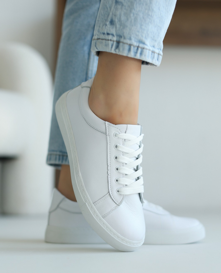 Holetia White Leather Women's Sneakers