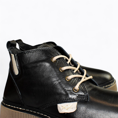 Markena Women's Black Leather Boots