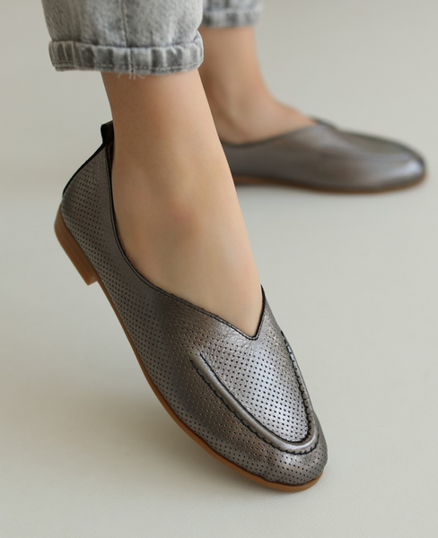 Fauriel Women's Leather and Steel Low-Top Shoes