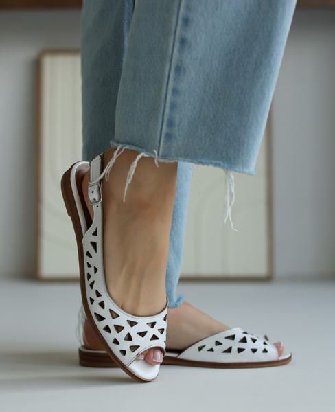 Milvara White Leather Women's Sandals