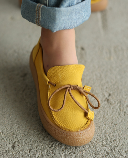 Trivela Women's Yellow Leather Low-Top Shoes