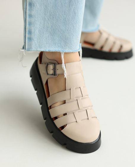 Bisopia Beige Leather Women's Sandals