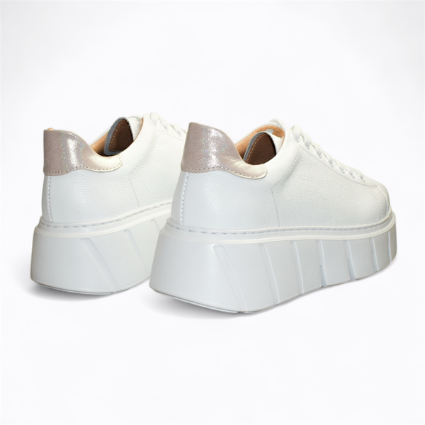 Lexeria Women's White Leather Sneakers with a Pink Accent
