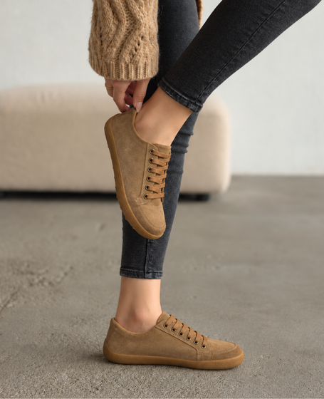 Skórzane taupe barefoot półbuty damskie Caressa