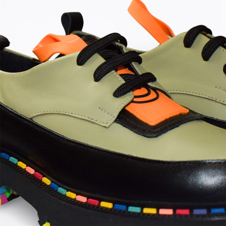 Skórzane zielone półbuty damskie Hatikia