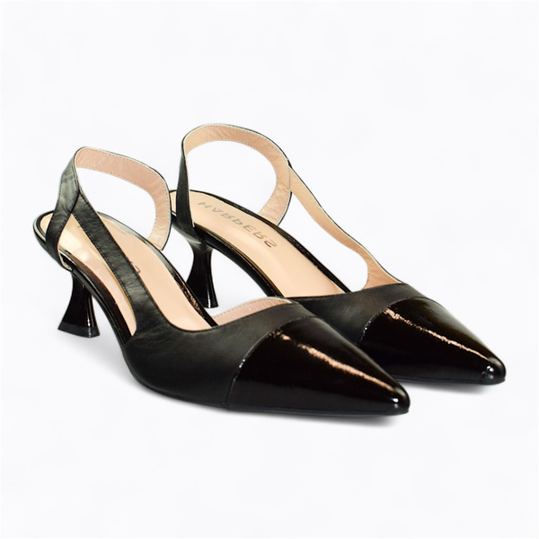 Gosline Women's Black Leather Pumps