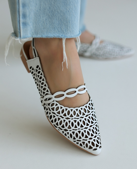 Olferia White Leather Women's Sandals