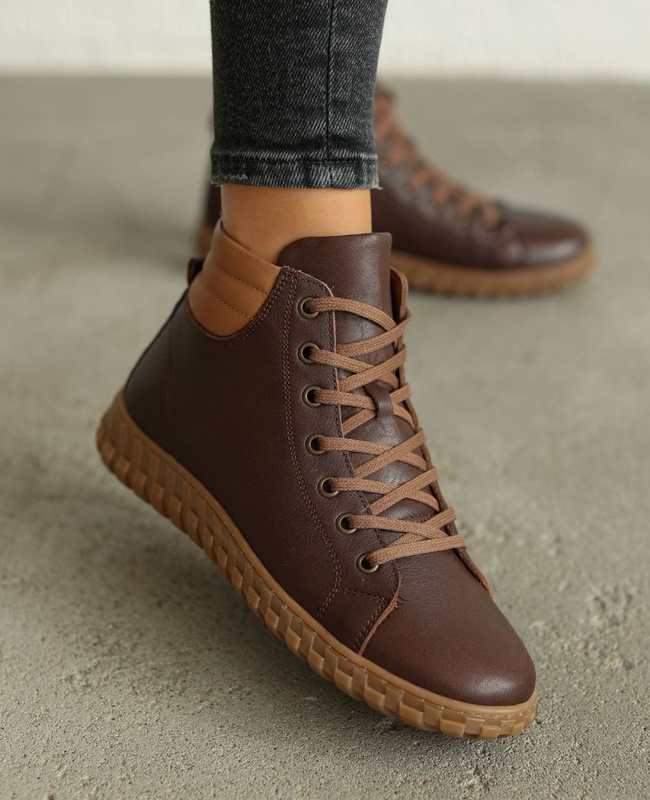 Lunelle Women's Leather Chocolate-Brown Boots