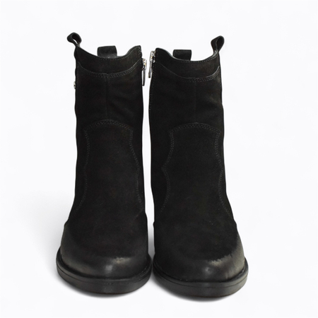 SKÓRZANE CZARNE KOWBOJKI DAMSKIE NOMELIA