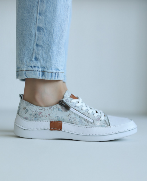 Fenleri Women's White Leather Low-Top Shoes with a Floral Pattern