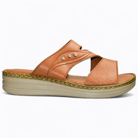 RED WOMEN'S FLIP-FLOPS BY JANTRIA