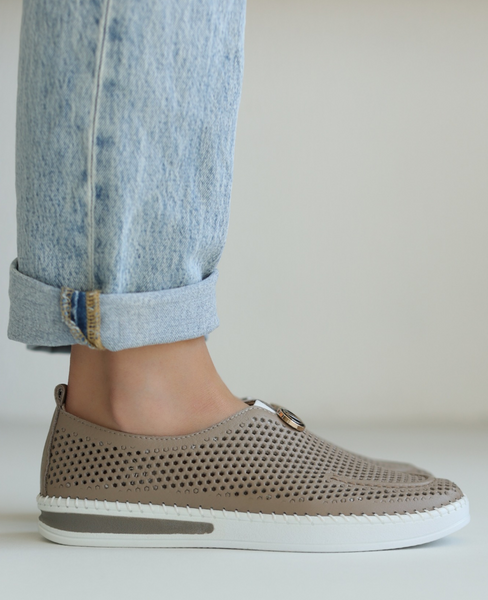 Dirfira Women's Ash-Gray Leather Low-Cut Shoes