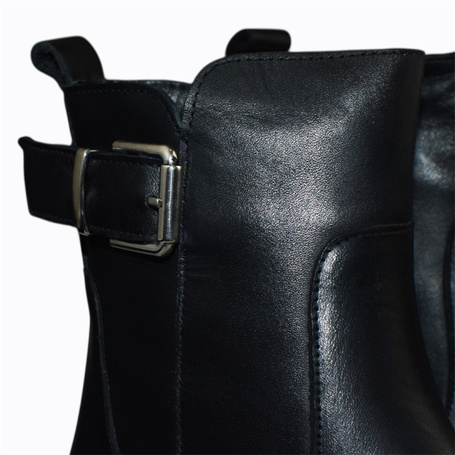 Caliria Women's Black Leather Ankle Boots