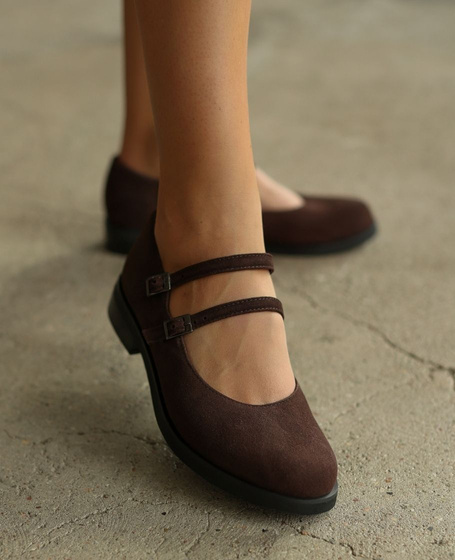 Tonnisa Women's Leather Chocolate-Brown Low-Cut Shoes