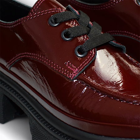 Skórzane bordowe półbuty damskie Landeri