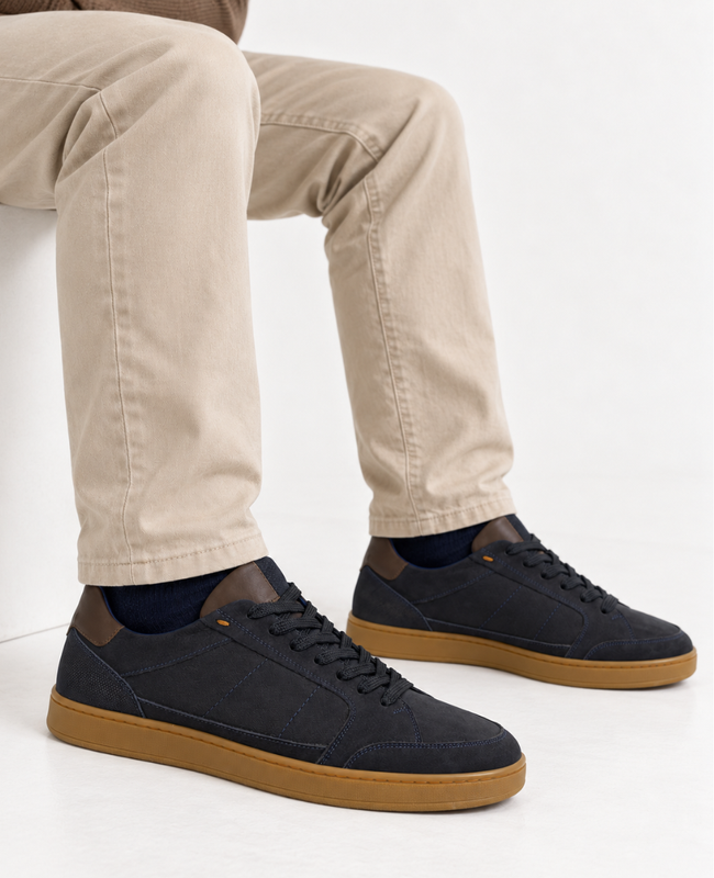 Matteon Men's Navy Blue Leather Sneakers