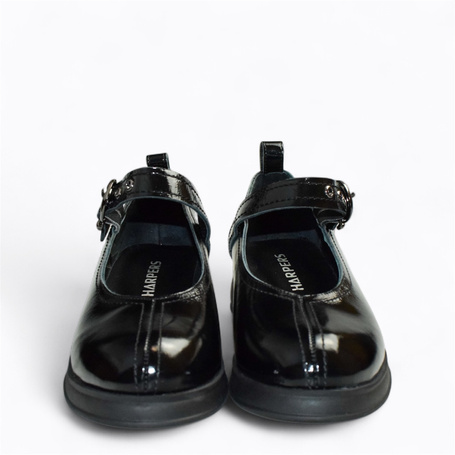 Emarina Women's Black Leather Low-Cut Shoes