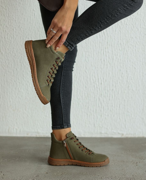 Ravelle Women's Olive Leather Boots