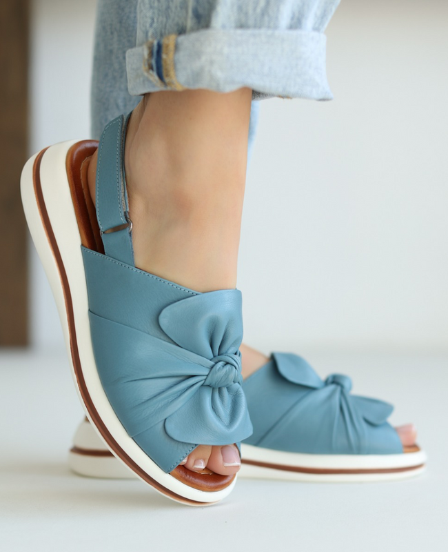 Ulrinia Women's Blue Leather Sandals