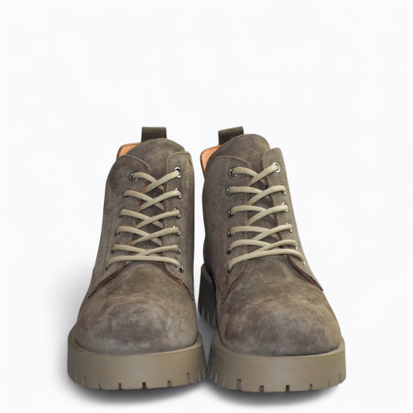 Serenti Women's Gray Leather Boots