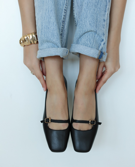 Ortilia Women's Black Leather Ballerina Flats