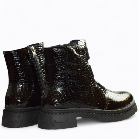Galenna Women's Black Leather Ankle Boots