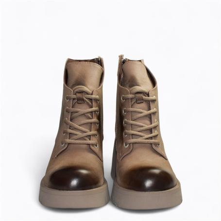 Isadora Women's Gray Leather Ankle Boots